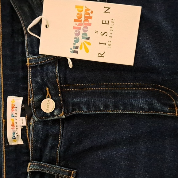 Risen High Rise  Back Knee Seamed Flare Long - Picture 8 of 8